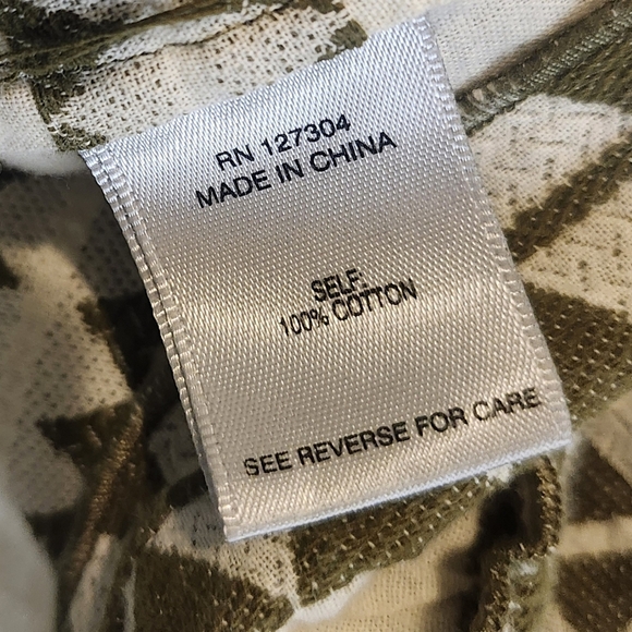 John Mark Jacquard Woven Geometric V-Neck Ruffle Blouse Size Medium - Picture 9 of 10